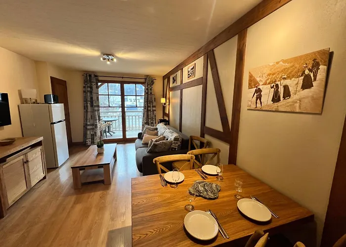 Cami Real **** Apartamento *